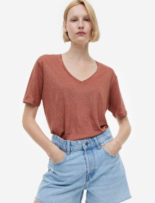 V-neck linen T-shirt